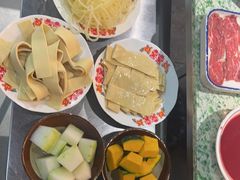 -肖婷姐大铁锅重庆火锅(南湖店)