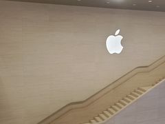 -Apple零售店(玄武湖店)