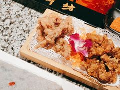 -老牌坊云南鱼豆花火锅(哈西万达店)