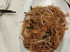 鸭肉丝炒米粉-稻香酒家·33年老字号·港式粤菜(富邦中心店)