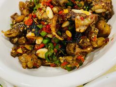 -笨罗卜浏阳菜馆(太平街店)