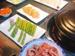 -大匠工房古船木艺术餐厅·猪肚鸡专门店(长白仙岛店)