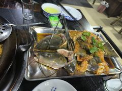 -秦巴石锅鱼