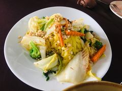 -Neary Khmer Restaurant