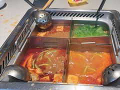 -海底捞火锅(宝龙广场夜宵主题店)