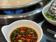 -老来福·非遗酸汤兔(凯旋路店)