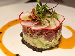 低温鞑靼牛肉配黑橄榄牛油果-Solo(衡山路店)