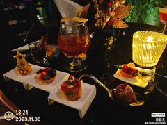 -瑞吉酒店·The Drawing Room闲逸廊·云端下午茶·夜奢Whiskey