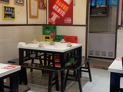 -沈姐万州烤鱼(沙坪坝七中店)