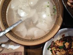 -富正毅三下锅·湘西韵味(天门山索道店)