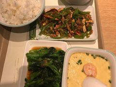 -老乡鸡(上海品尊国际中心店)