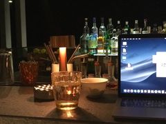 -瑰丽酒店·海吧·天际下午茶·现场DJ·天台酒吧