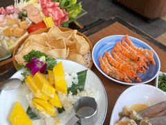 -樾餐厅泰式海鲜火锅(民歌湖店)