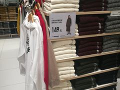 -优衣库(上海正大广场店)