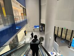 -上海游泳馆(地铁站)