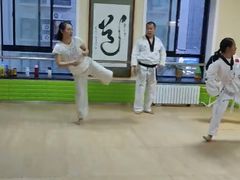 -正道拳击·跆拳道馆(青少年活动中心)