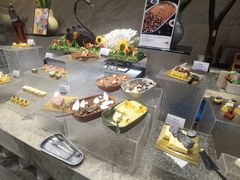 -万达文华酒店·48F云端窗景美食汇自助餐厅