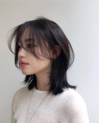 -HAIR CORNER