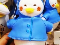 -名创优品(北京新中关购物中心地铁层店)