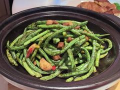 -万龙洲海鲜(南新仓店)