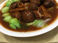 -深圳国际会展中心希尔顿酒店(前海华发冰雪世界店)