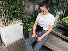 -ROAST coffee & eatery