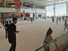 -冰纷万象滑冰场(沈阳万象城店)