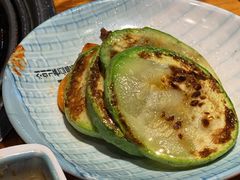 蔬菜拼盘-唯成•韩国炭火烤肉 유성고기