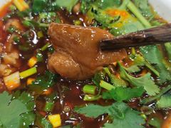-烧哥美蛙肥肠鱼火锅·十五年社区店