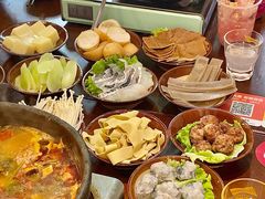 -黔有有贵州酸汤夺夺粉火锅(五味十字店)