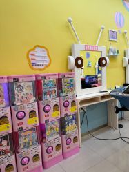 -爆米花儿童美发乐园