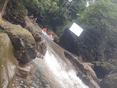 -崇州九龙峡漂流