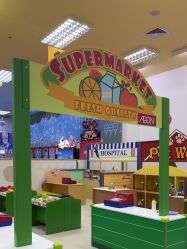 -莫莉幻想儿童乐园(北京丰台永旺店)