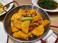 干锅土豆片-阿西娅·西北妈妈拿手菜(华联店)