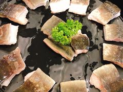 -臻牛烤肉