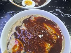 -何老二卤汁凉粉