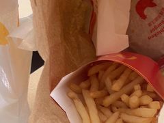 -麦当劳(深圳北站高铁店)