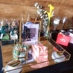 点击看大图 -THE QUEEN(北京店)