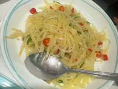 -姚姚酸菜鱼·金戈戈香港豉油鸡(喜荟城联名店)