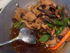 -渔语鱼酸菜鱼新川菜(来福士店)