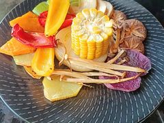 -雾山韩式烤肉·海南糟粕&椰子鸡火锅·海景餐厅(三亚绿发山海天JW万豪酒店)