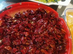 -颜氏双江清水鱼一养身火锅(磁器口店)