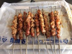 -喝丢一只鞋海鲜烧烤·海肠捞饭(文体街店)