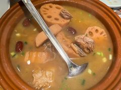 -黄泥岗·地道湖北菜(奥特莱斯店)