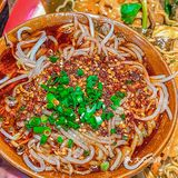 🆘谁能拒绝一盘XXL麻辣大拌❗️简直香迷糊🤤 