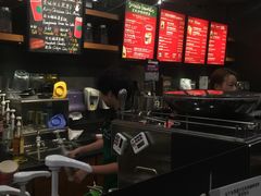-星巴克(上海虹桥新天地二店)