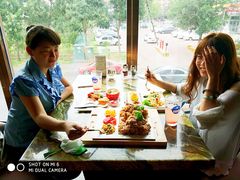 夏威夷鱼生饭-怪兽炸鸡.轻沙拉(锦州店)