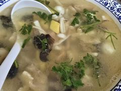 -宾朋海鲜特色美食餐厅·纯手工鲅鱼水饺(兴海路店)