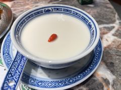 杏仁豆腐-禄婶鸡煲·打边炉