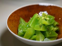 葱油莴笋-屋里厢上海菜馆
